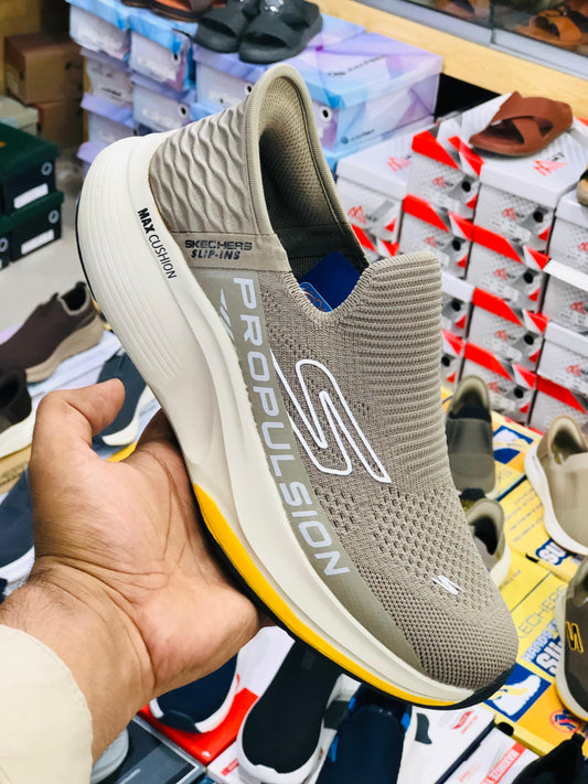 SKYACHARS SLIP-INS WALKING